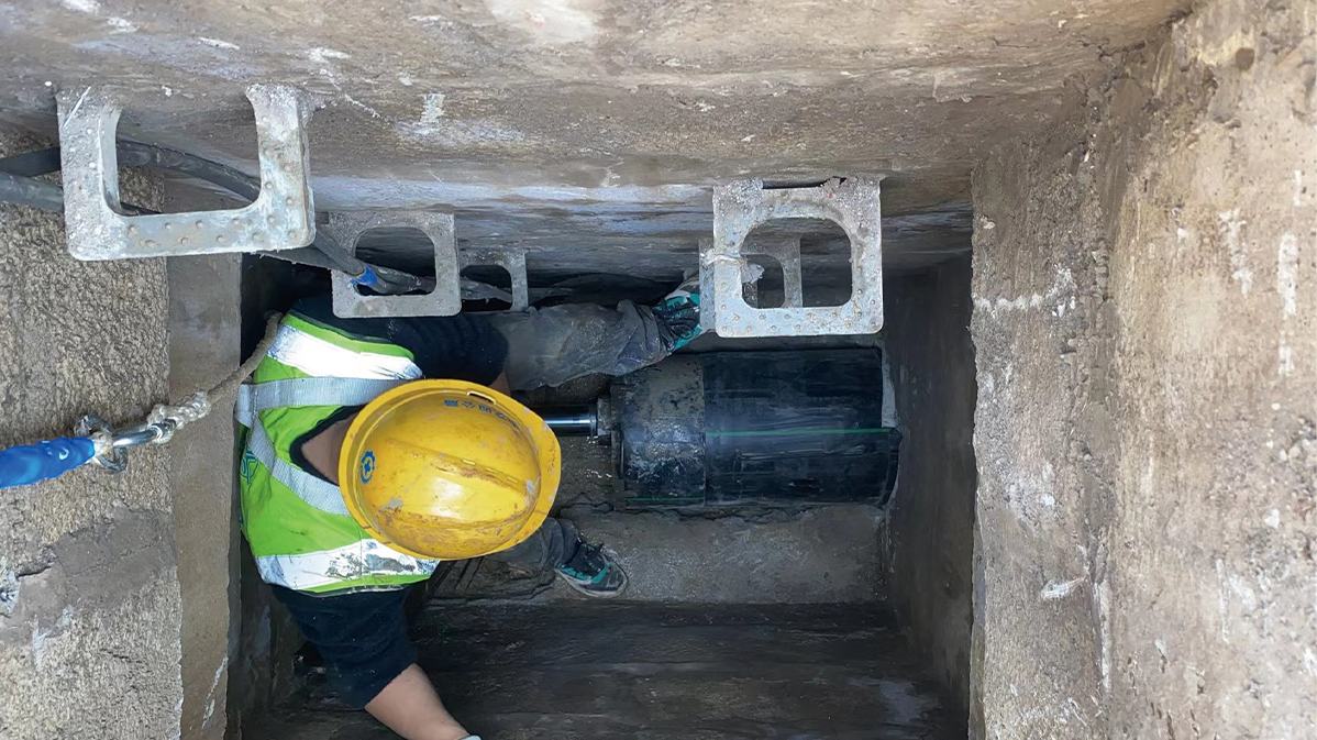 钦北HDPE短管内衬法